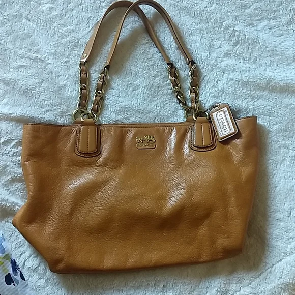 Coach handbag - Picture 1 of 8